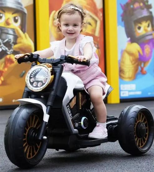 صورة دباب أطفال كهربائي